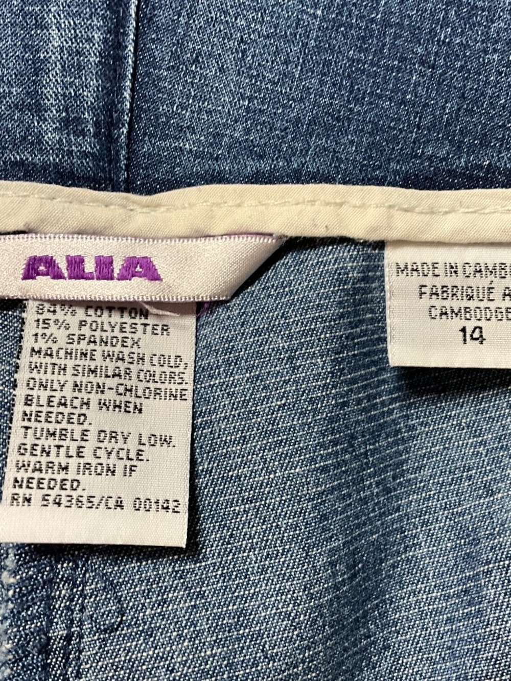 ALIA Cotton Blend Multi Pocket Capri Jeans w/ Contrast Navy Trim Detail Sz 14 - Picture 5 of 9